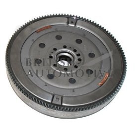 LR014072- setrvačník 2.2 Td4